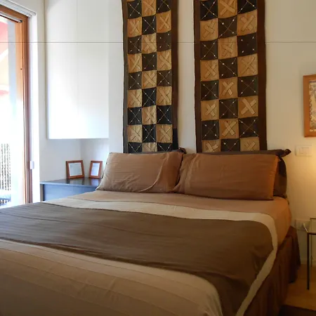 La Casa Del Bed & Breakfast 2*